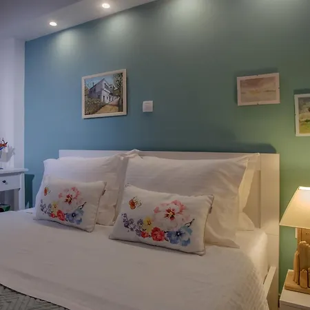 Acropolis Quiet Apartment